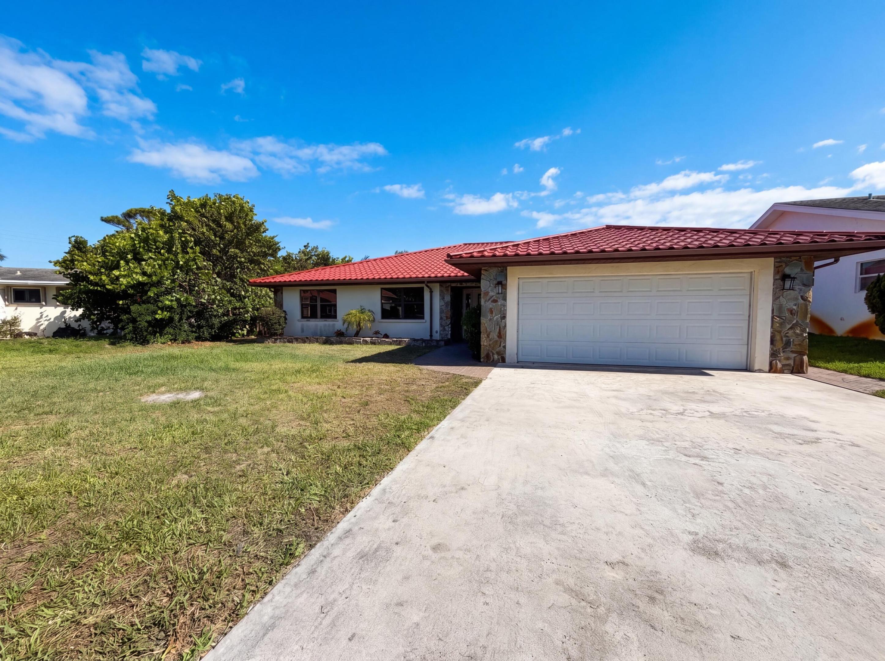 THORBURY HEIGHTS - Residential