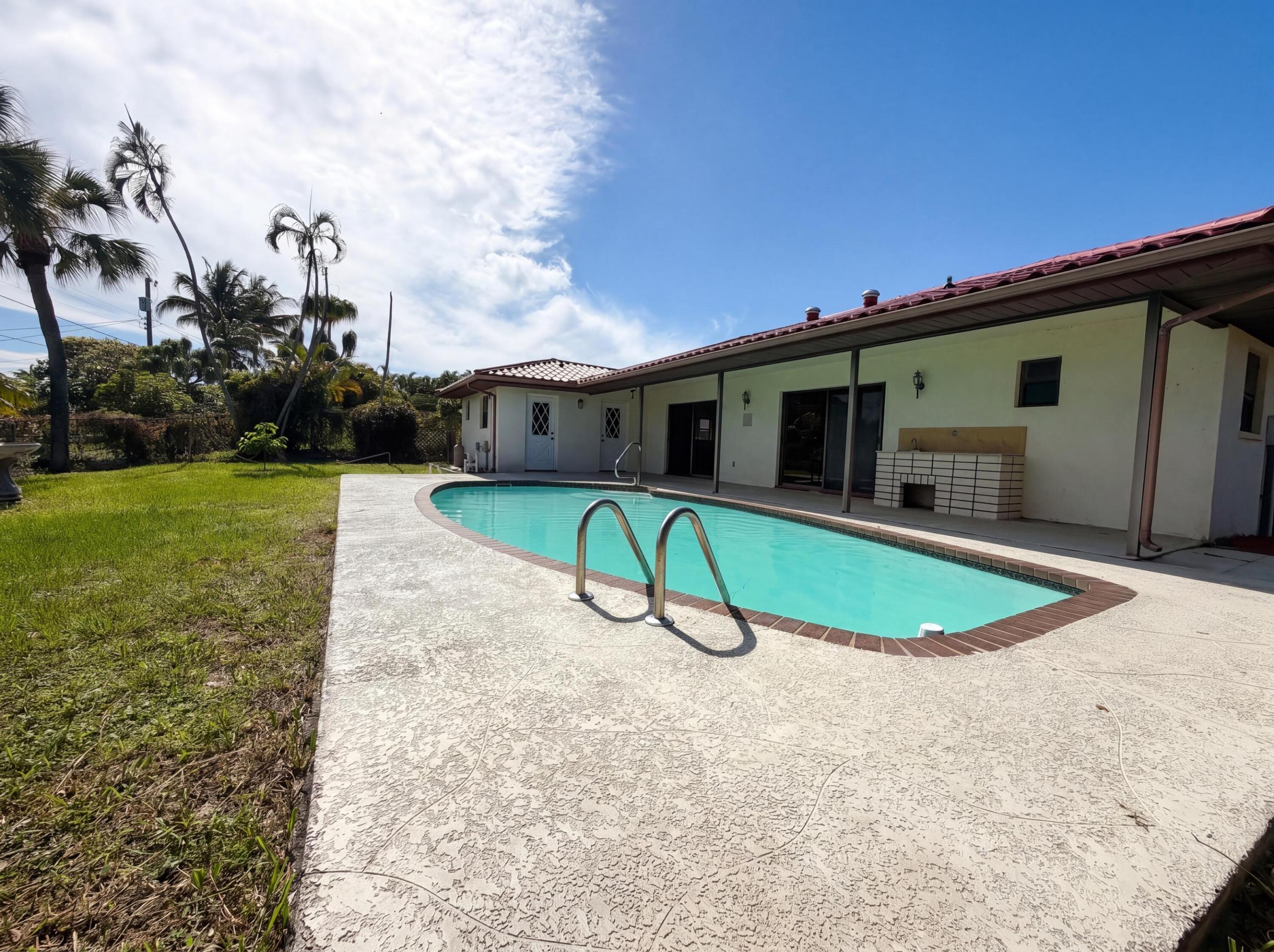 THORBURY HEIGHTS - Residential