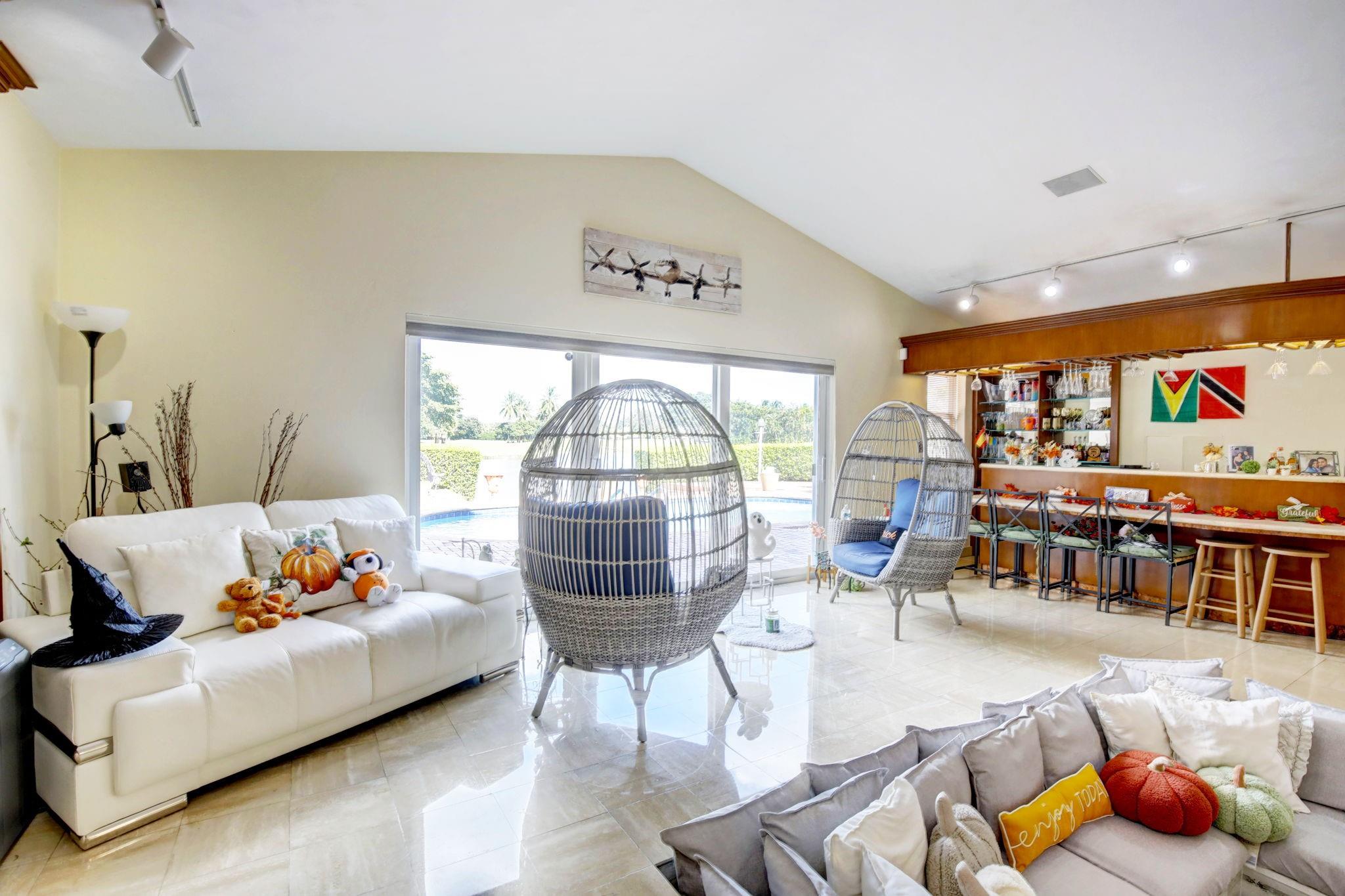 JACARANDA COUNTRY CLUB WE - Residential