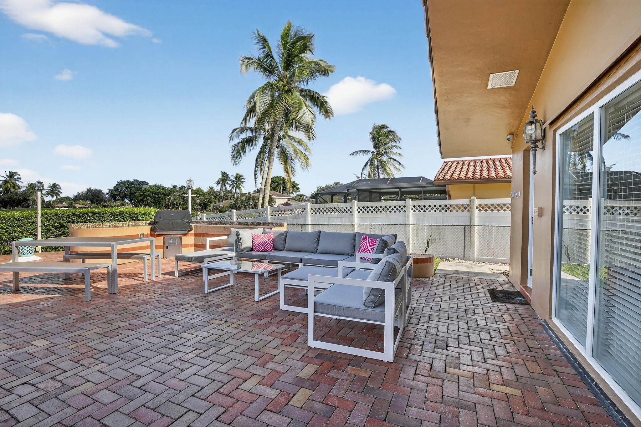 JACARANDA COUNTRY CLUB WE - Residential