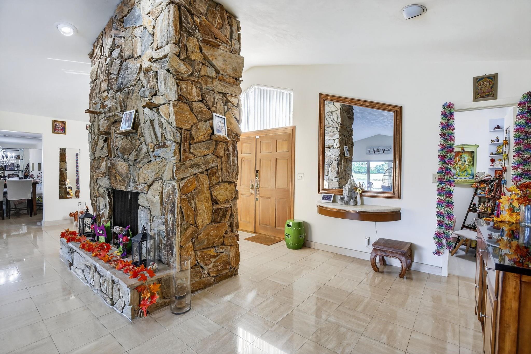 JACARANDA COUNTRY CLUB WE - Residential