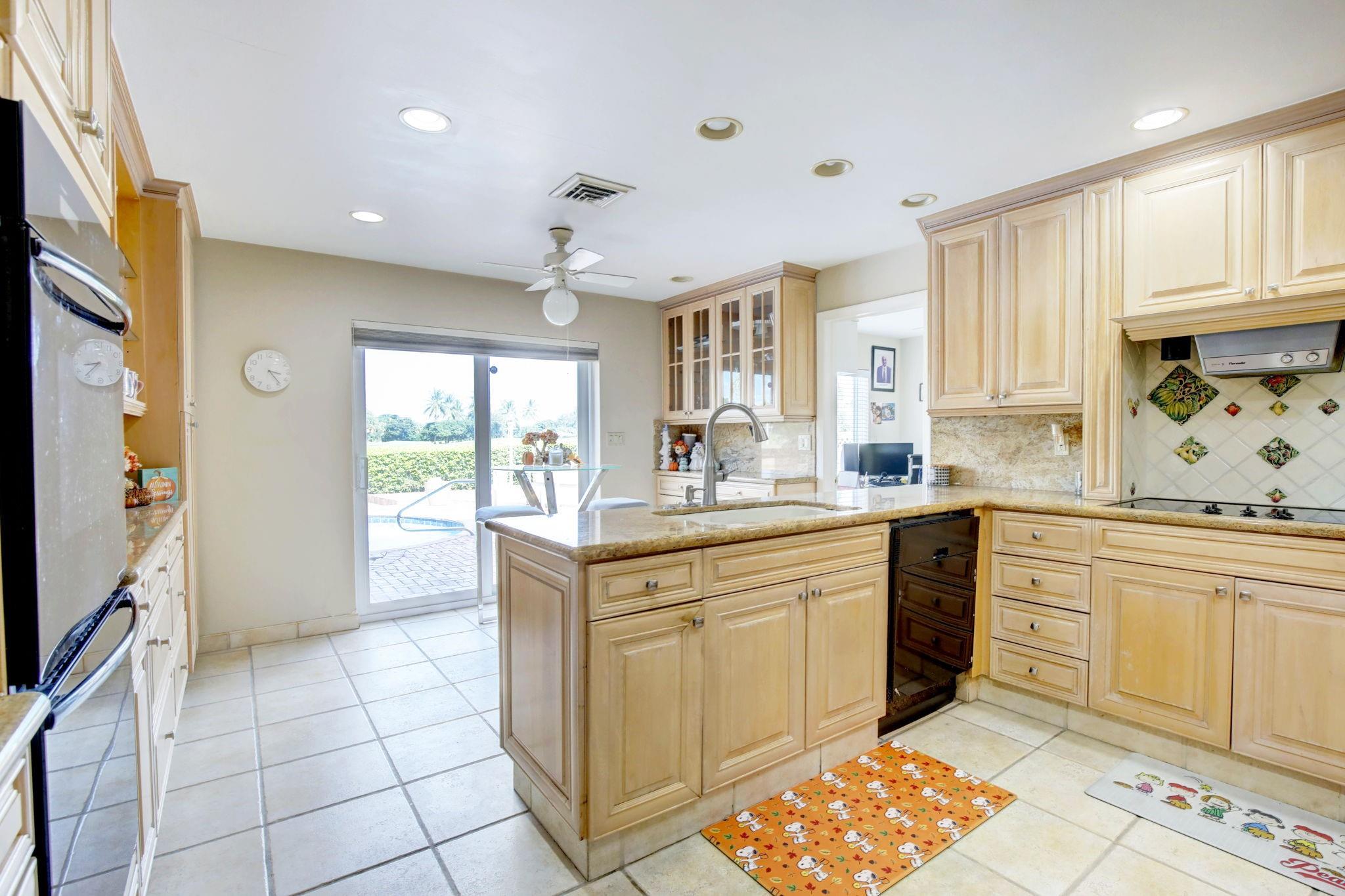 JACARANDA COUNTRY CLUB WE - Residential