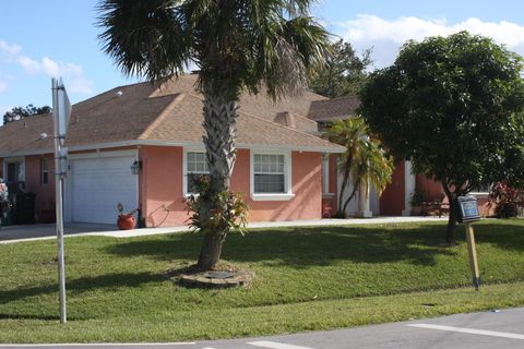 A home in Port St Lucie