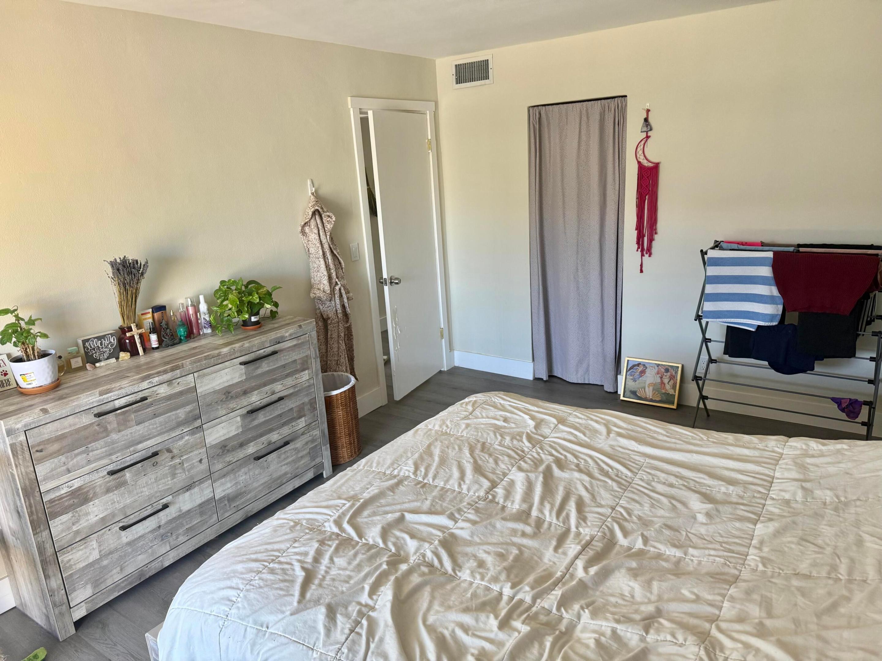 THIRD GULFSTREAM GARDEN - Residential Lease