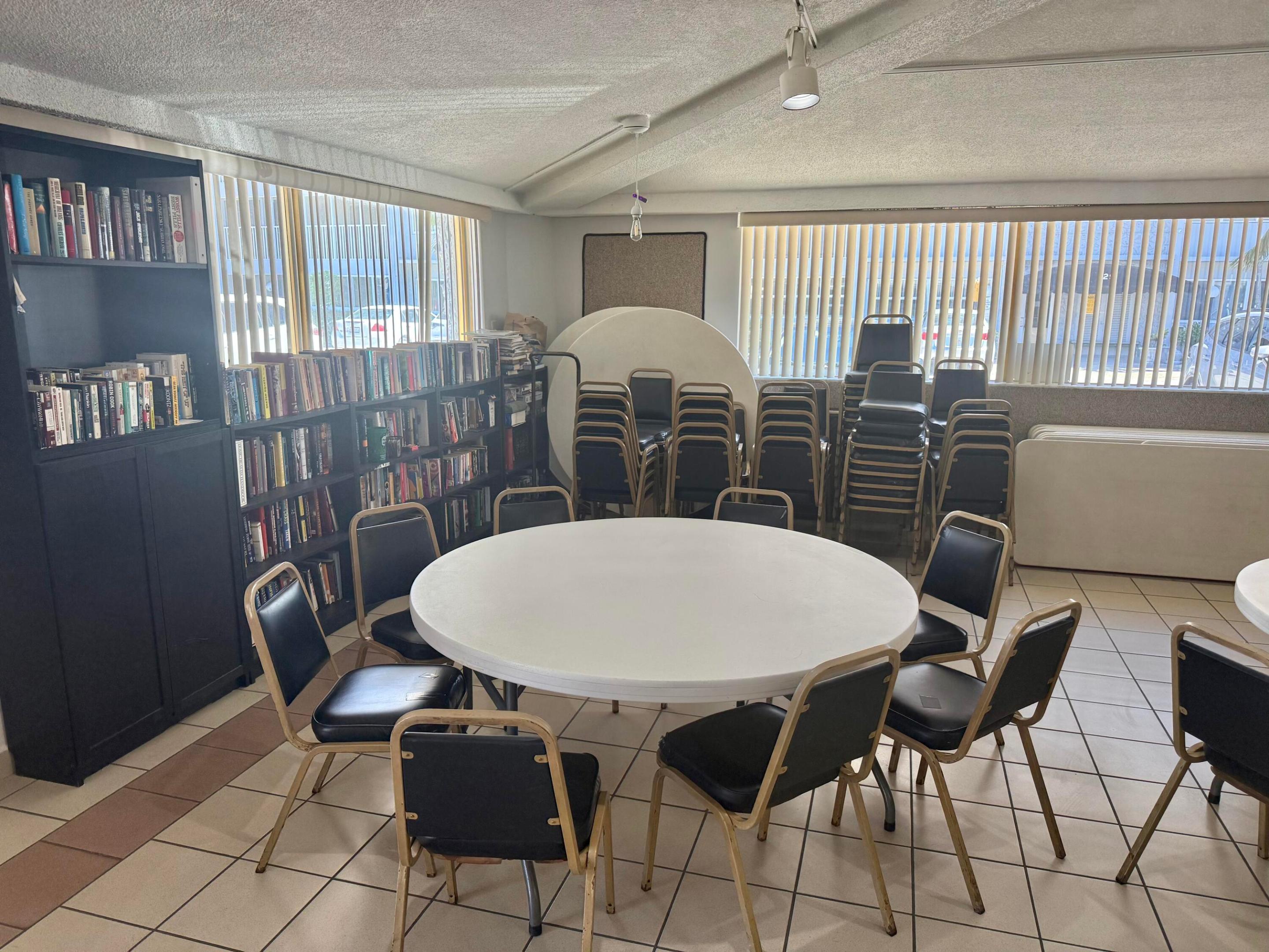 THIRD GULFSTREAM GARDEN - Residential Lease