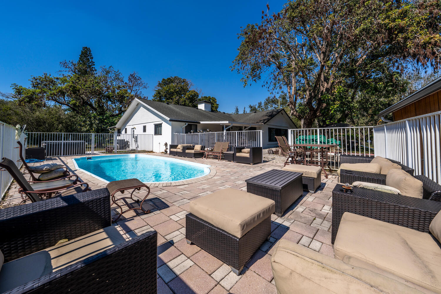 FLA FRUIT LANDS CO - Residential