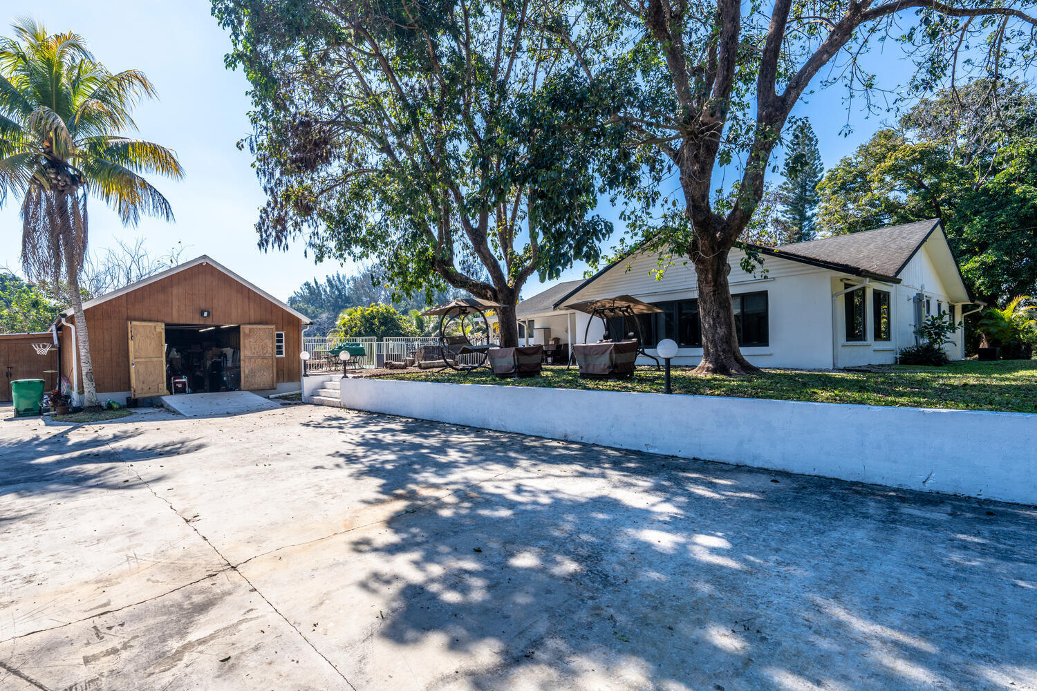 FLA FRUIT LANDS CO - Residential