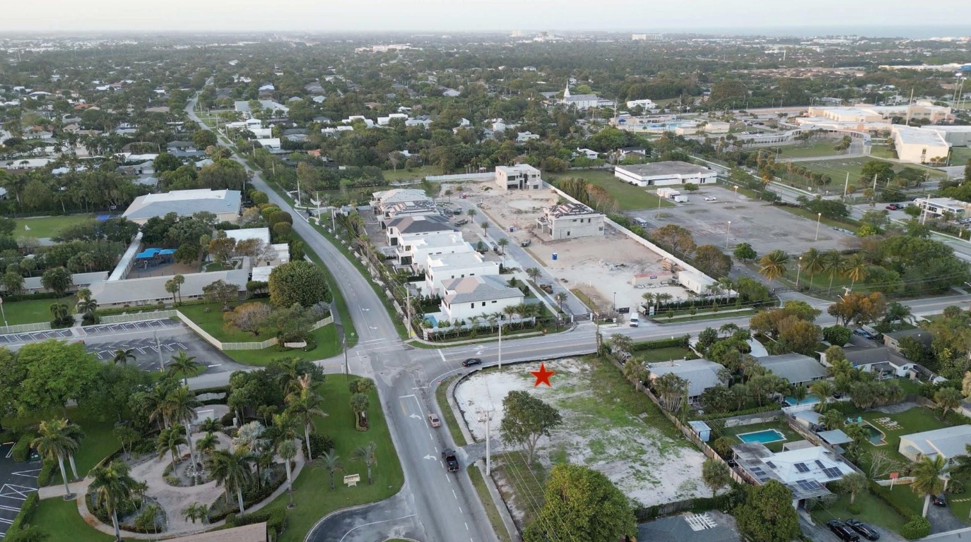 NORTHRIDGE IN - Land