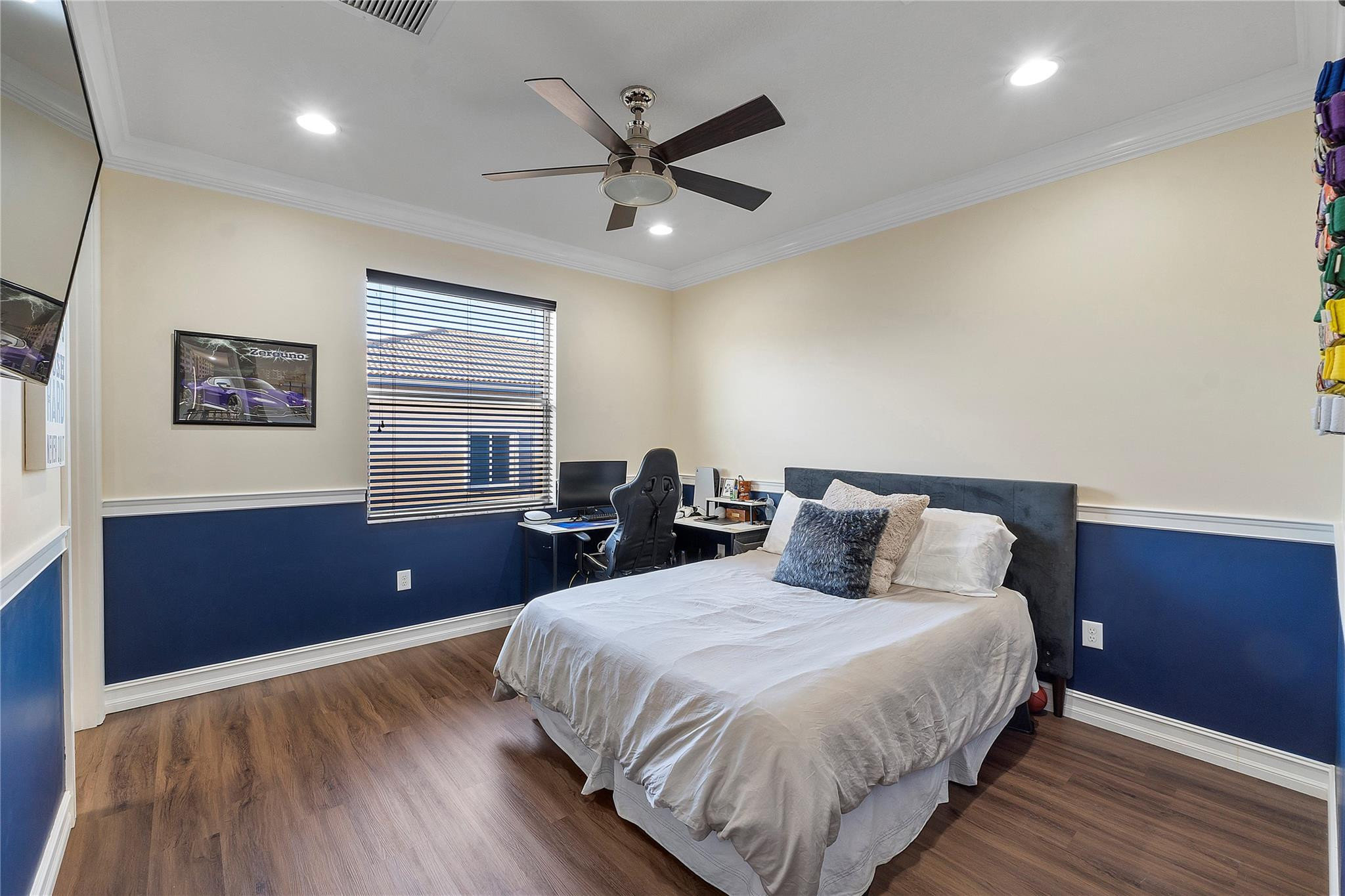 CANYON SPRINGS - Residential