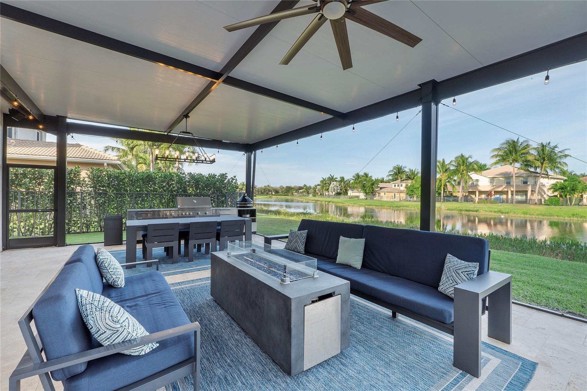 CANYON SPRINGS - Residential