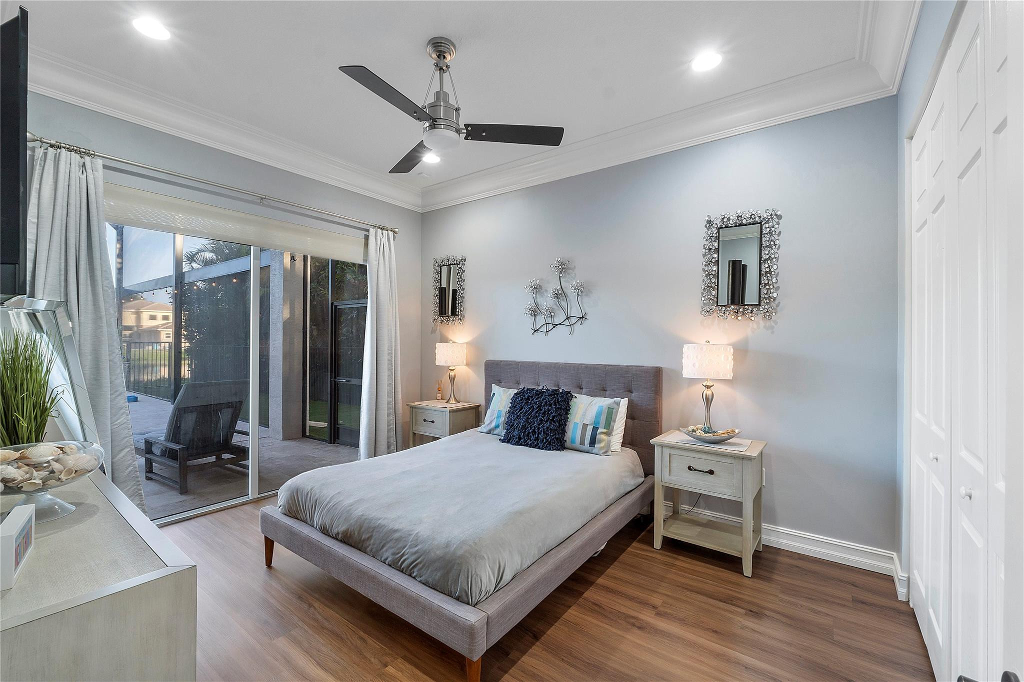 CANYON SPRINGS - Residential