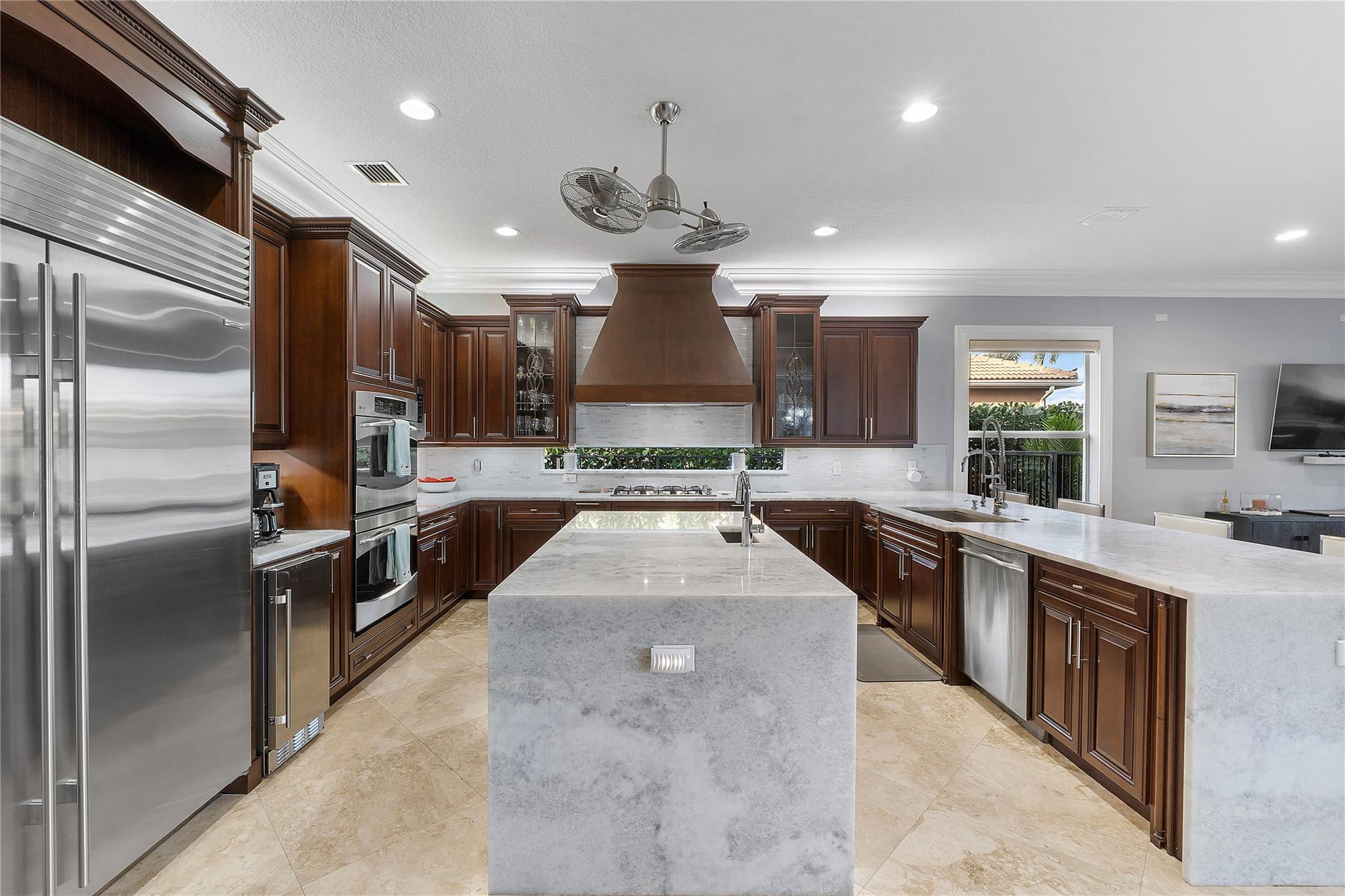 CANYON SPRINGS - Residential