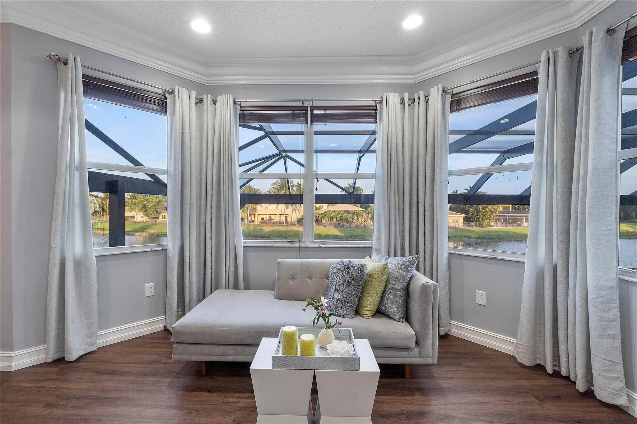 CANYON SPRINGS - Residential