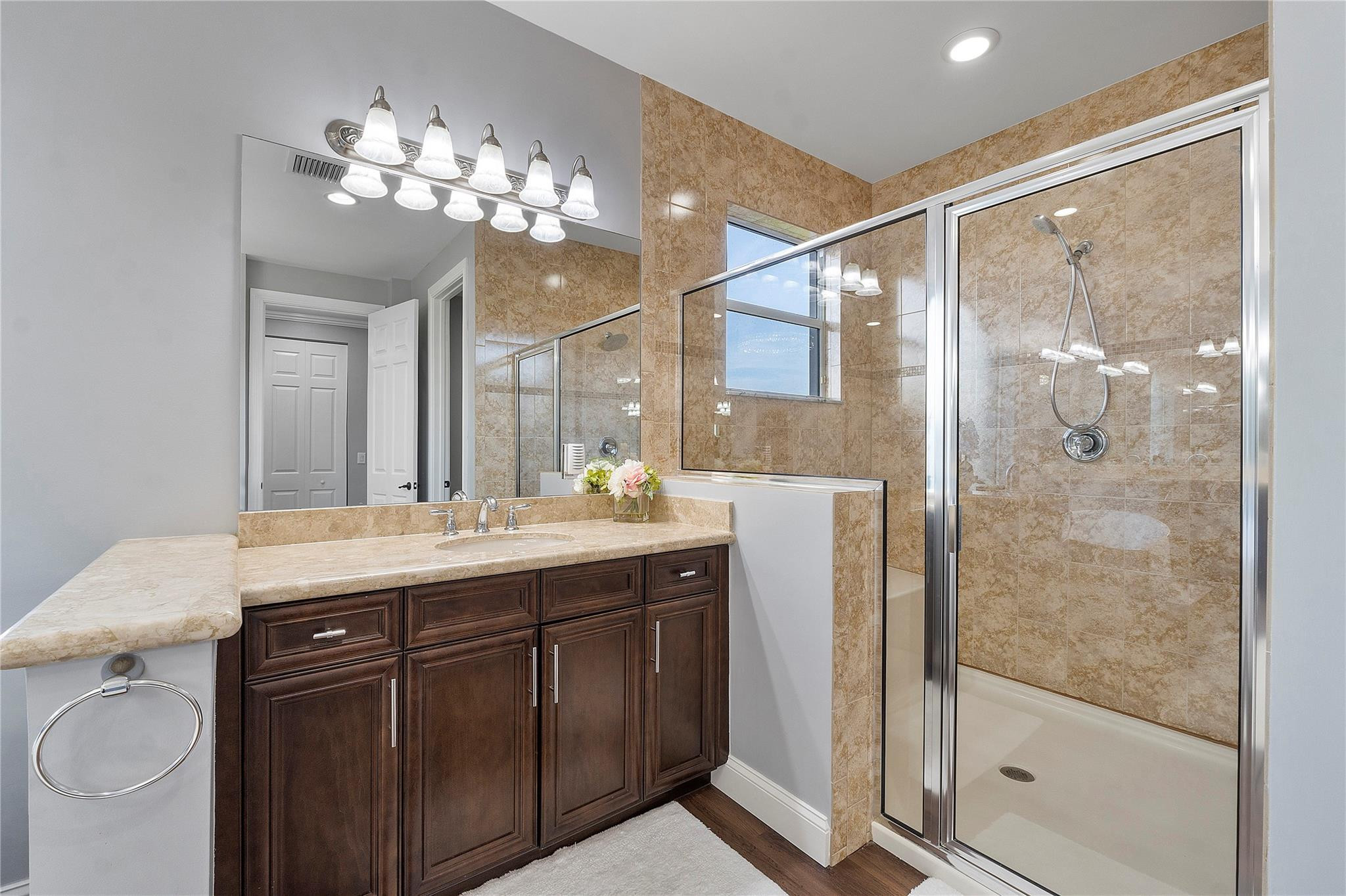 CANYON SPRINGS - Residential