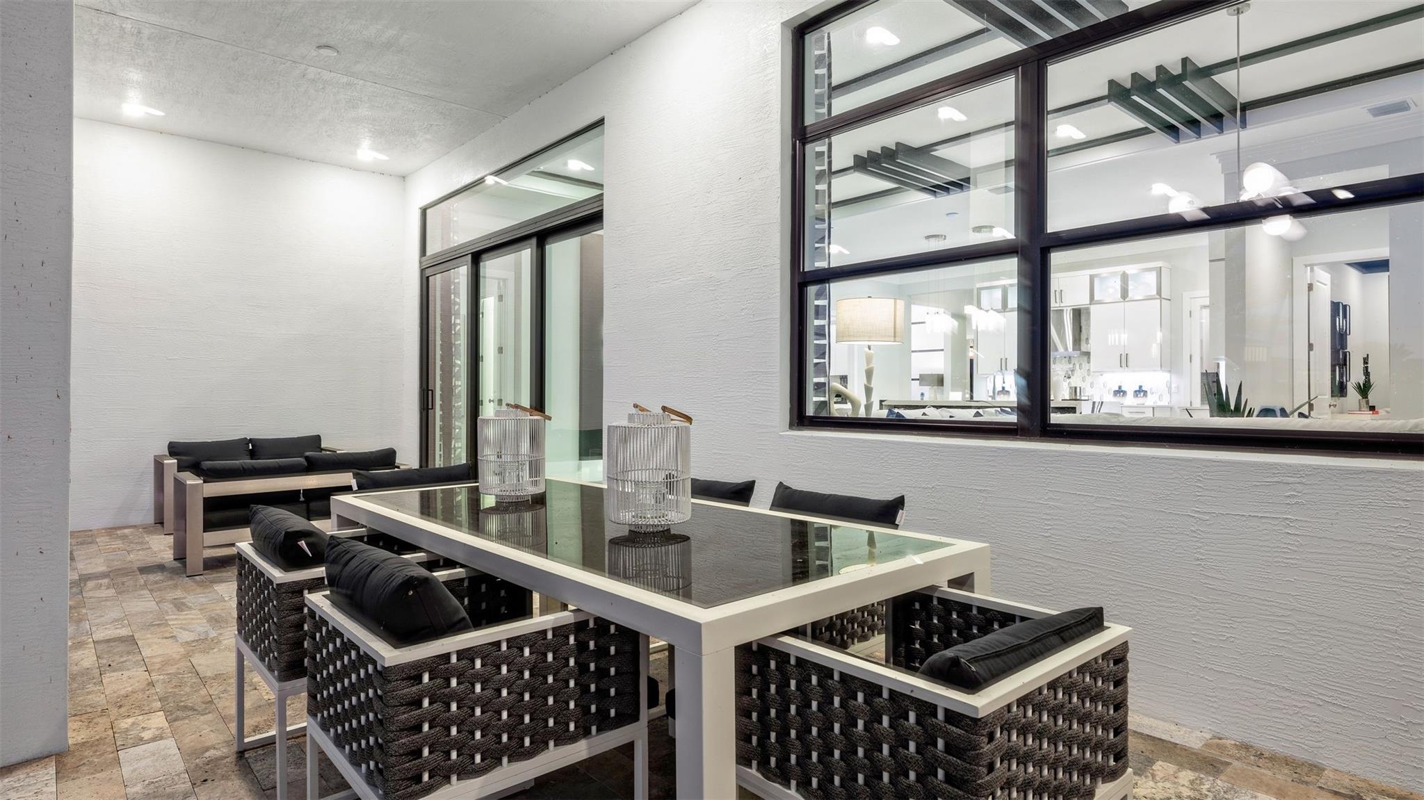 CRESSWIND PALM BEACH - Residential