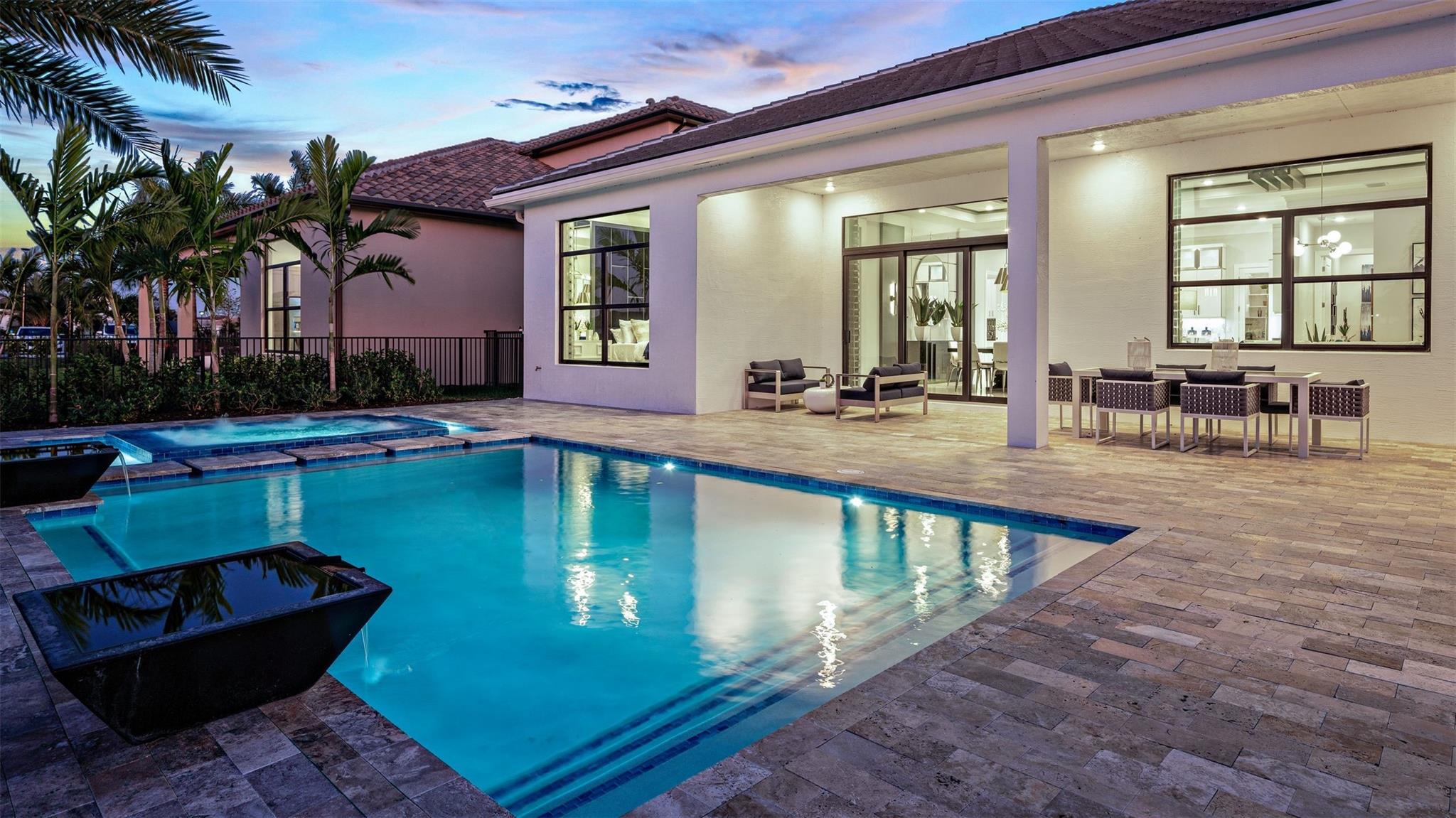 CRESSWIND PALM BEACH - Residential