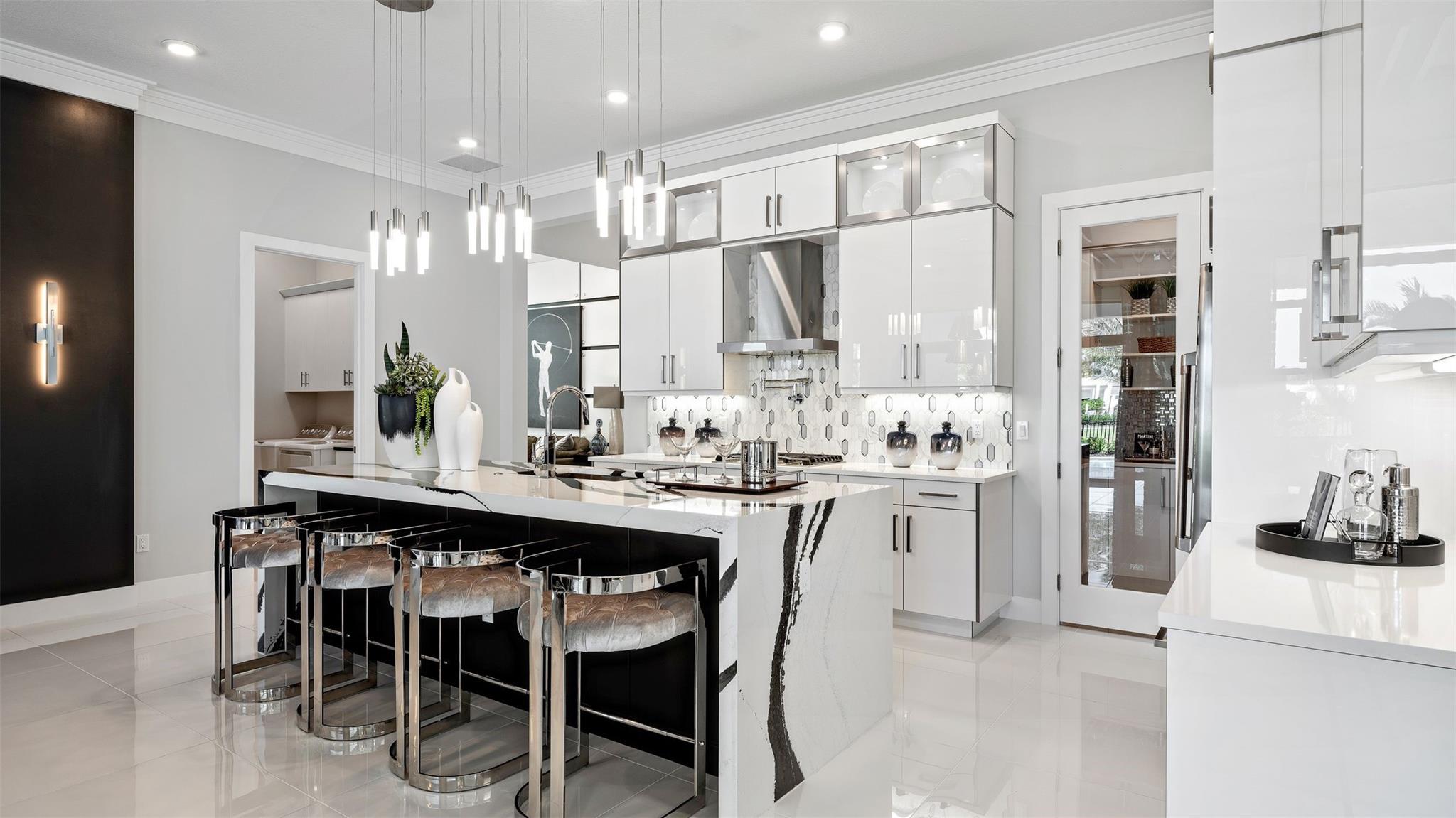 CRESSWIND PALM BEACH - Residential