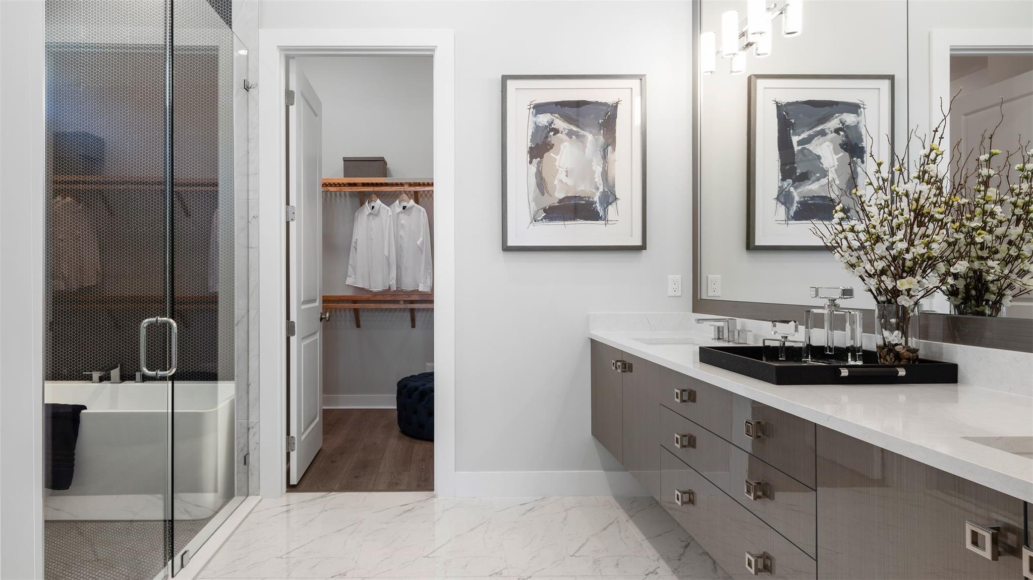 CRESSWIND PALM BEACH - Residential