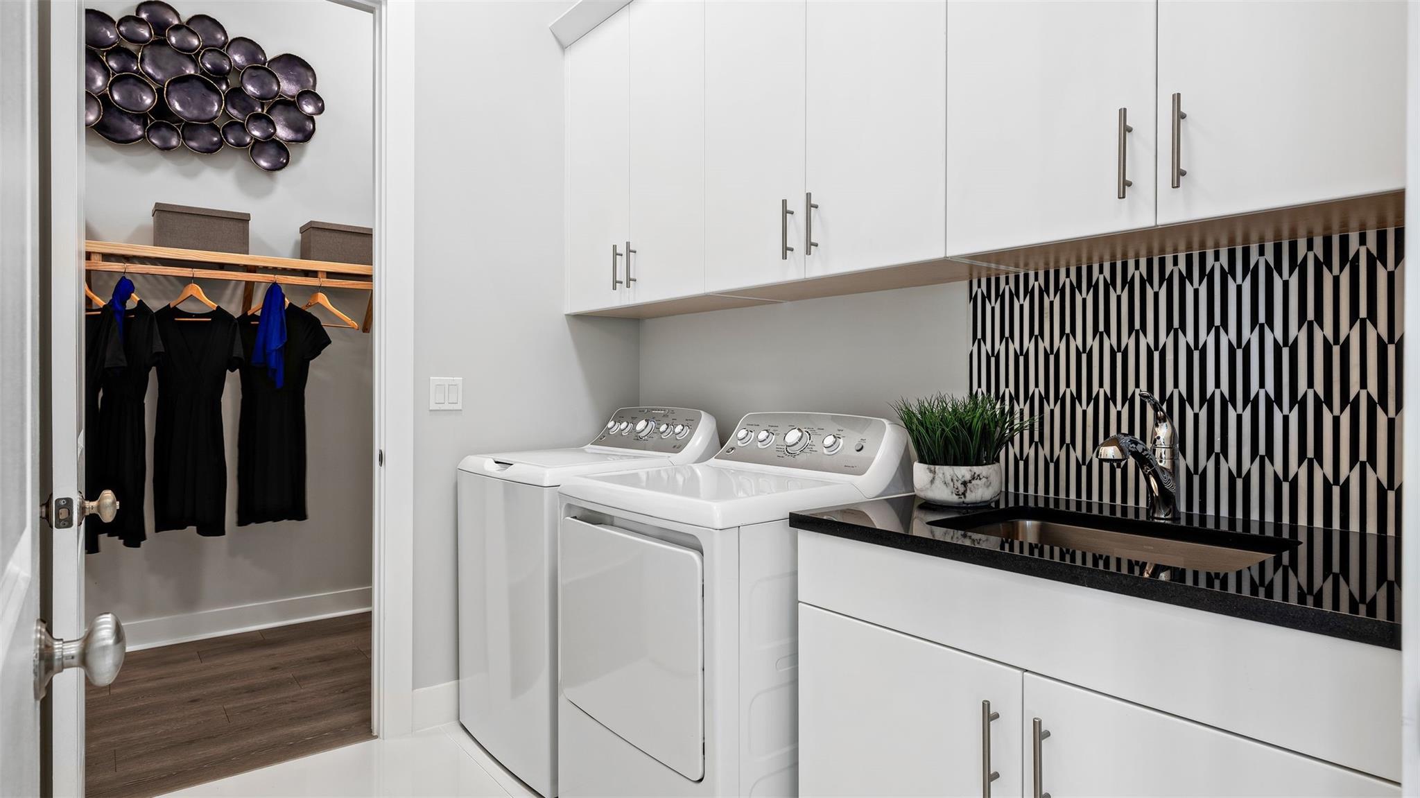 CRESSWIND PALM BEACH - Residential