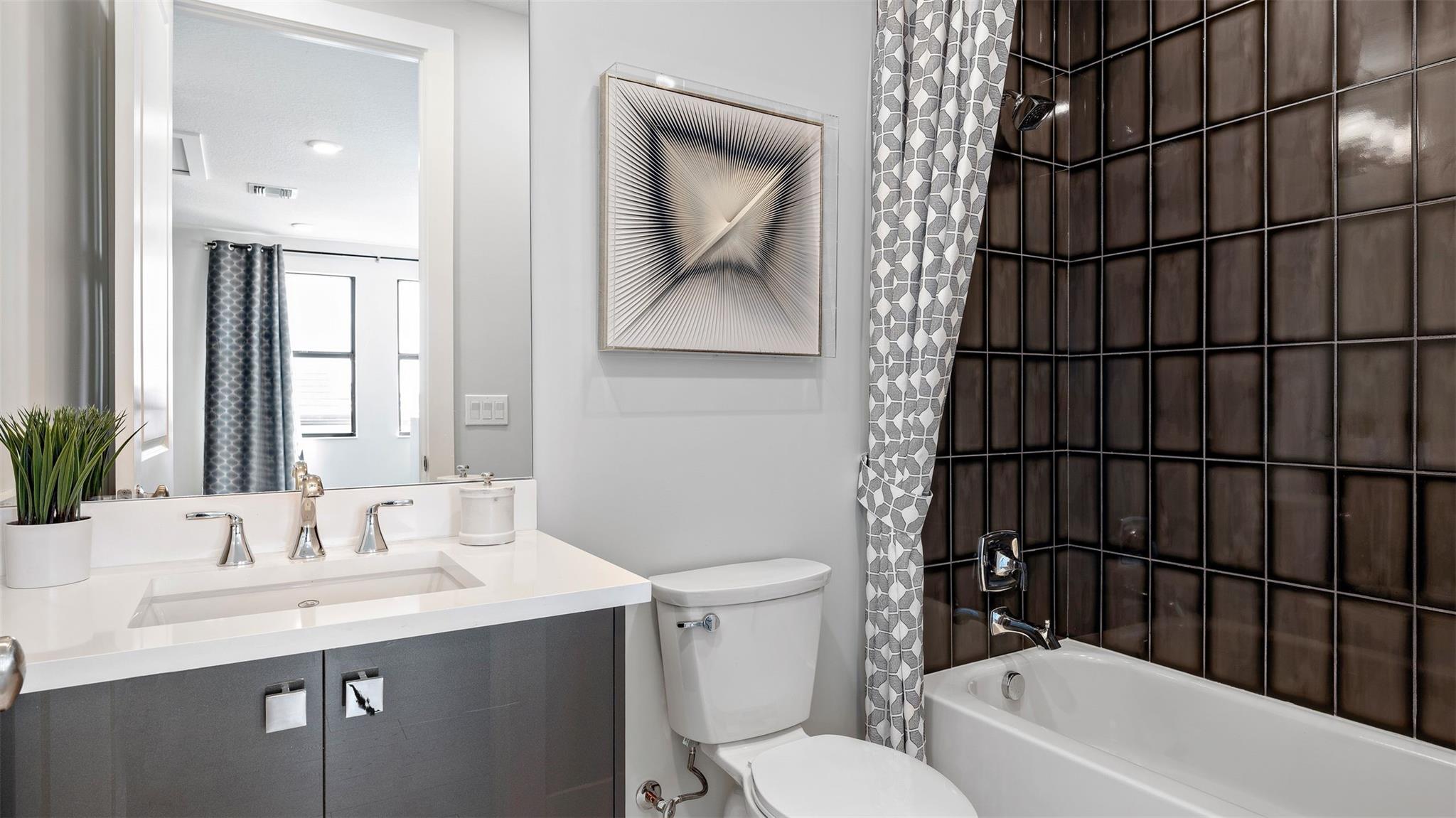 CRESSWIND PALM BEACH - Residential