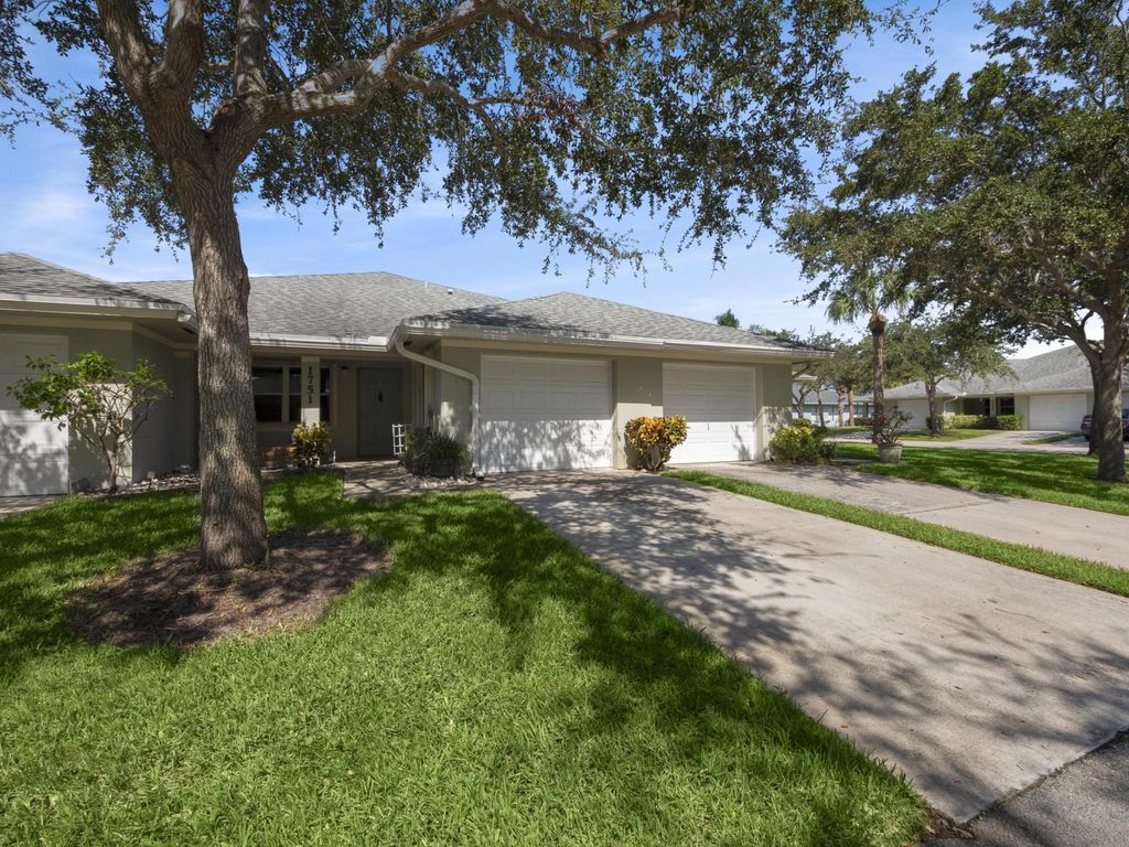Photo of 1751 N Dovetail Drive #B, Fort Pierce, FL 34982 (MLS # R10915150)