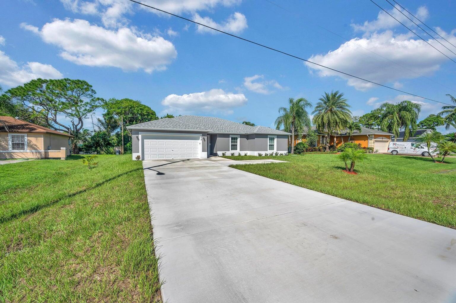 PORT ST LUCIE SECTION 25 - Residential Lease