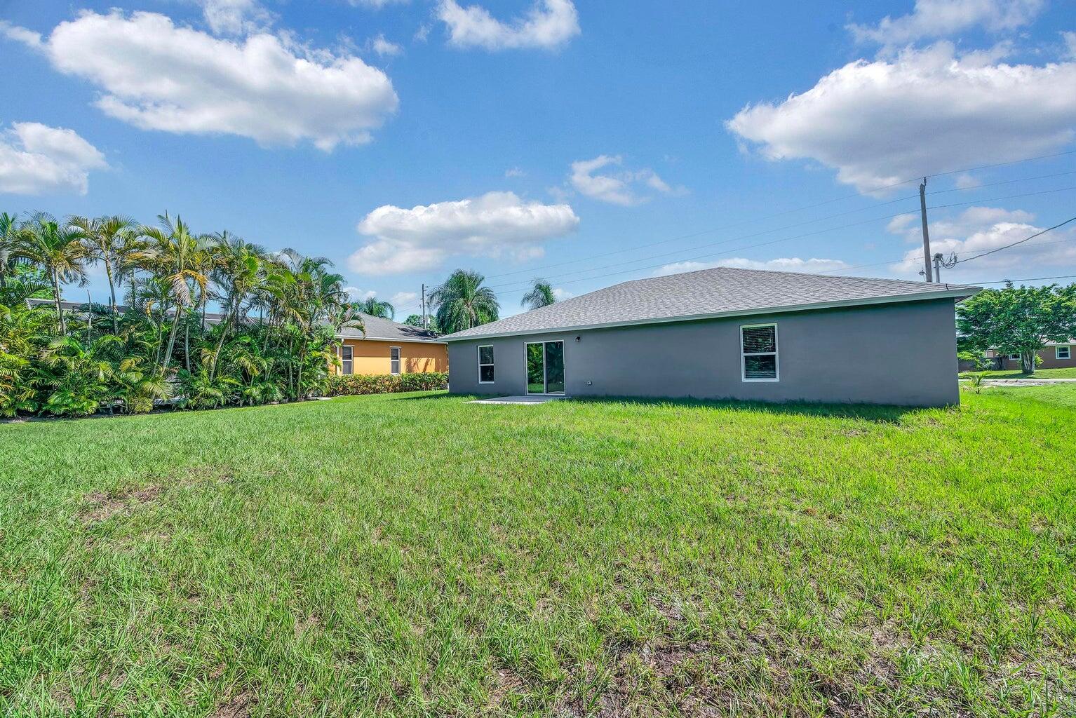 PORT ST LUCIE SECTION 25 - Residential Lease