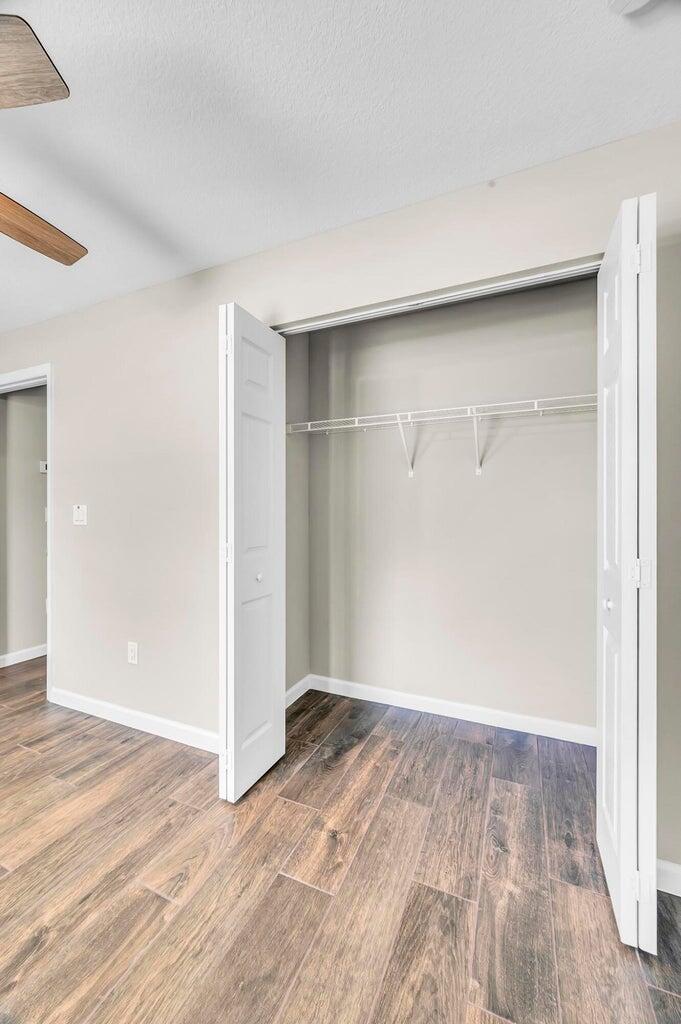 PORT ST LUCIE SECTION 25 - Residential Lease