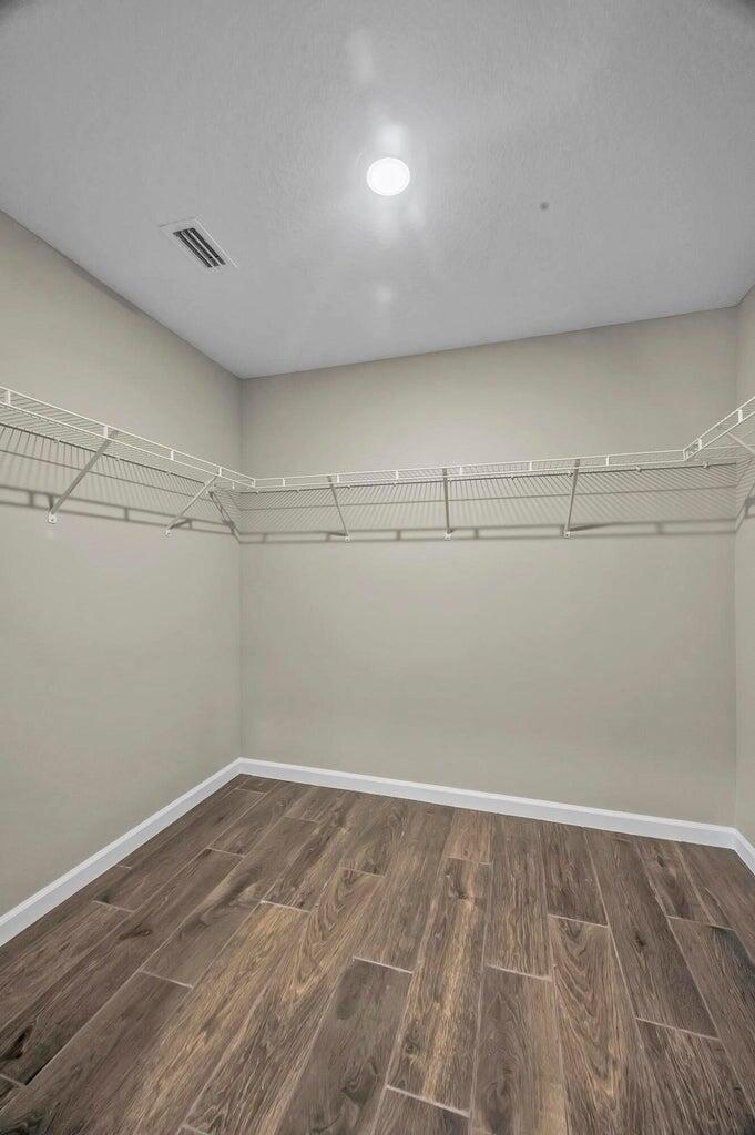 PORT ST LUCIE SECTION 25 - Residential Lease