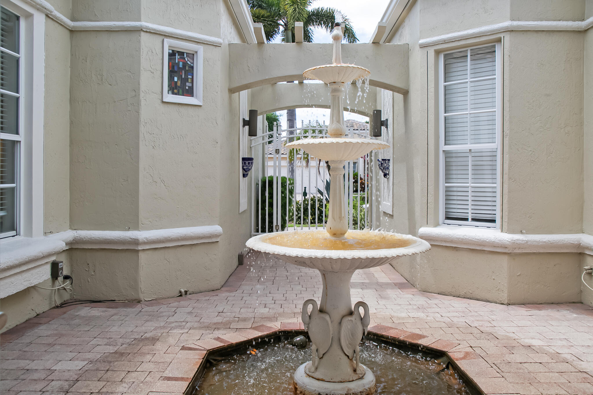 TUSCANY PAR E - Residential