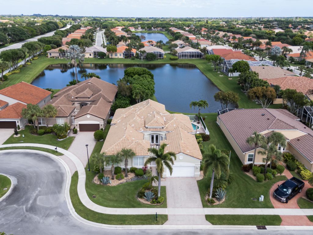 Photo of 8962 Torcello Way, Boynton Beach, FL 33472 (MLS # B26016443)