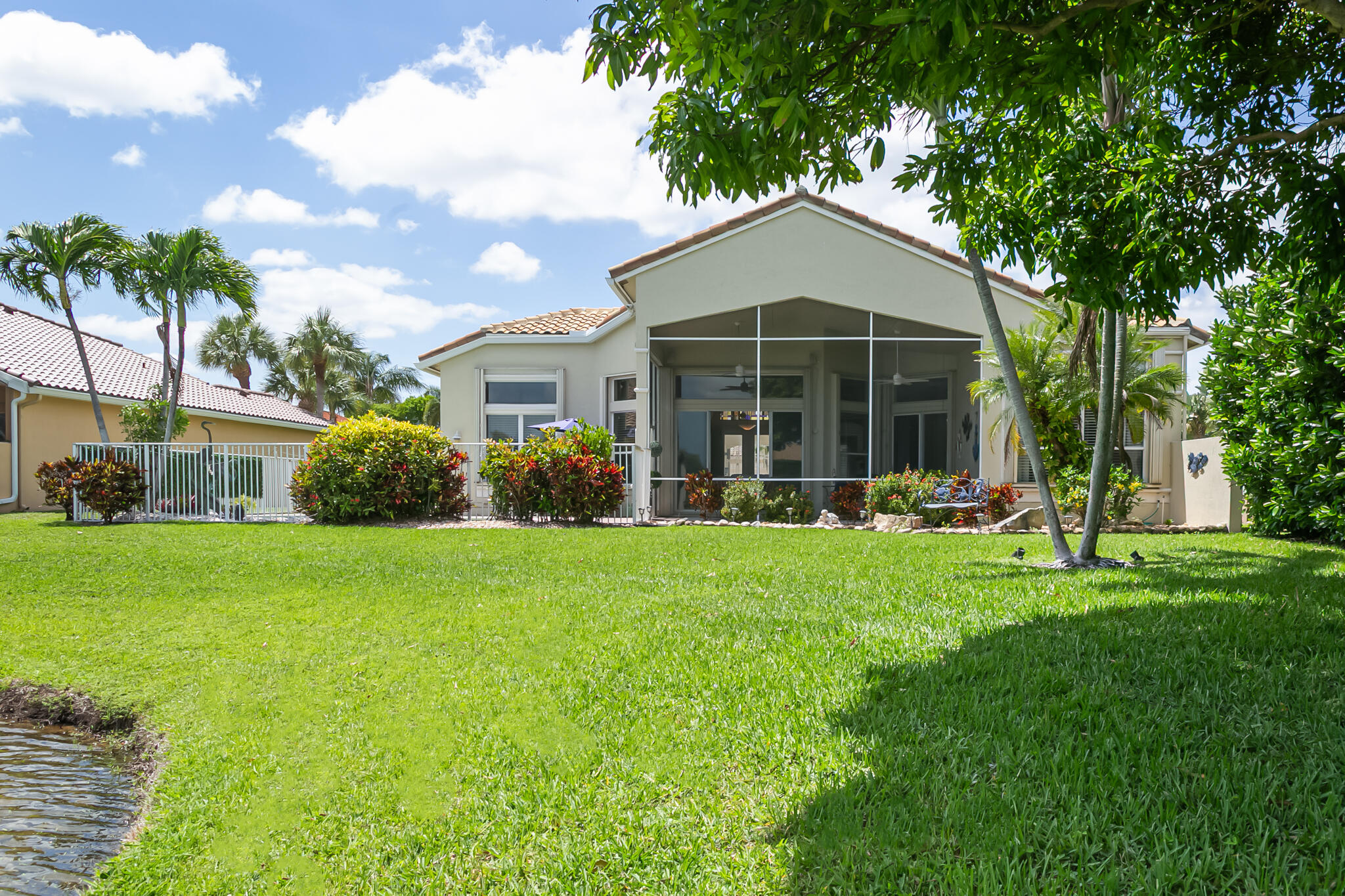 TUSCANY PAR E - Residential