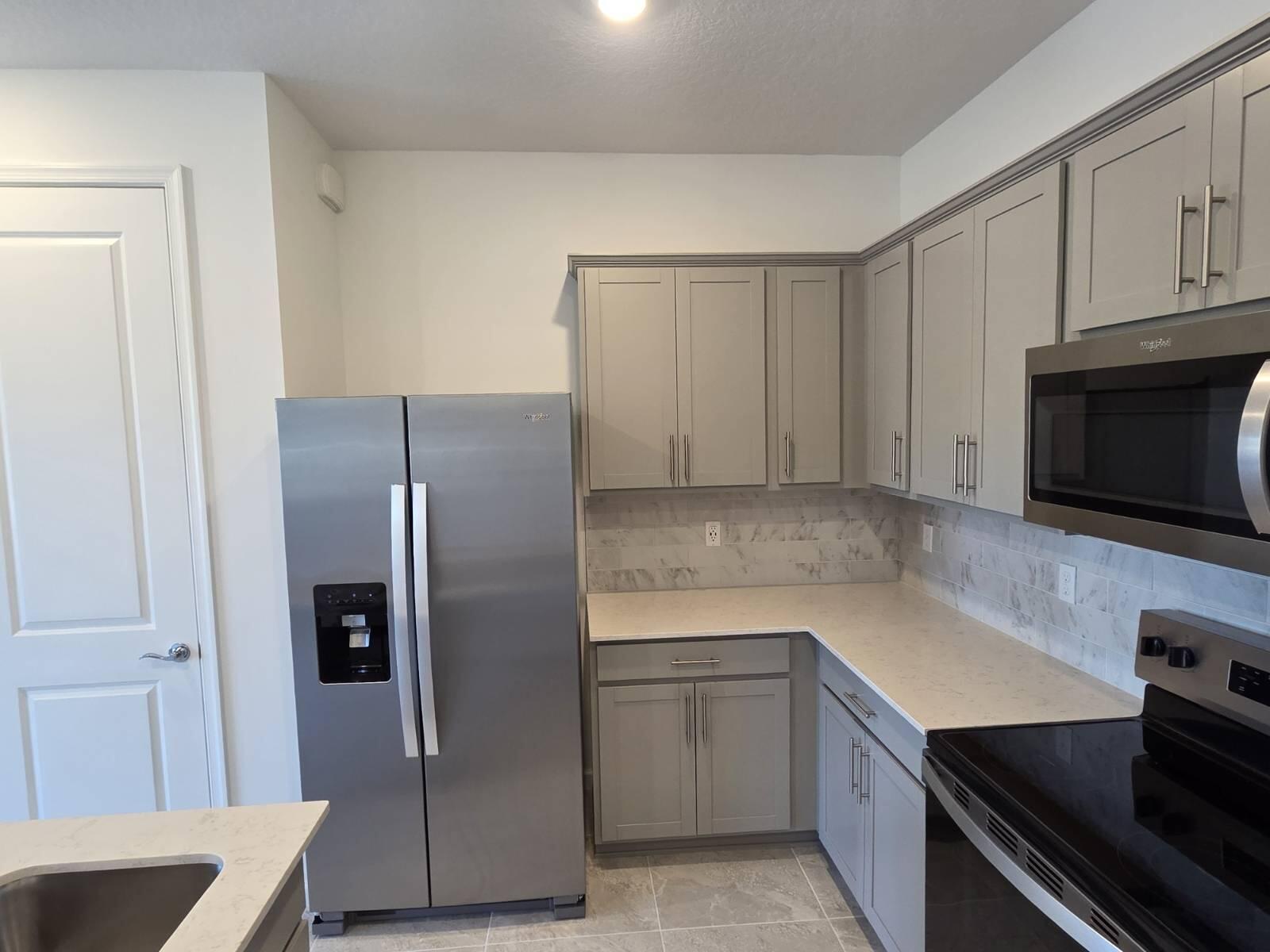 95 RIVERSIDE PUD PHASE IV (CAMELLIA) - Residential Lease