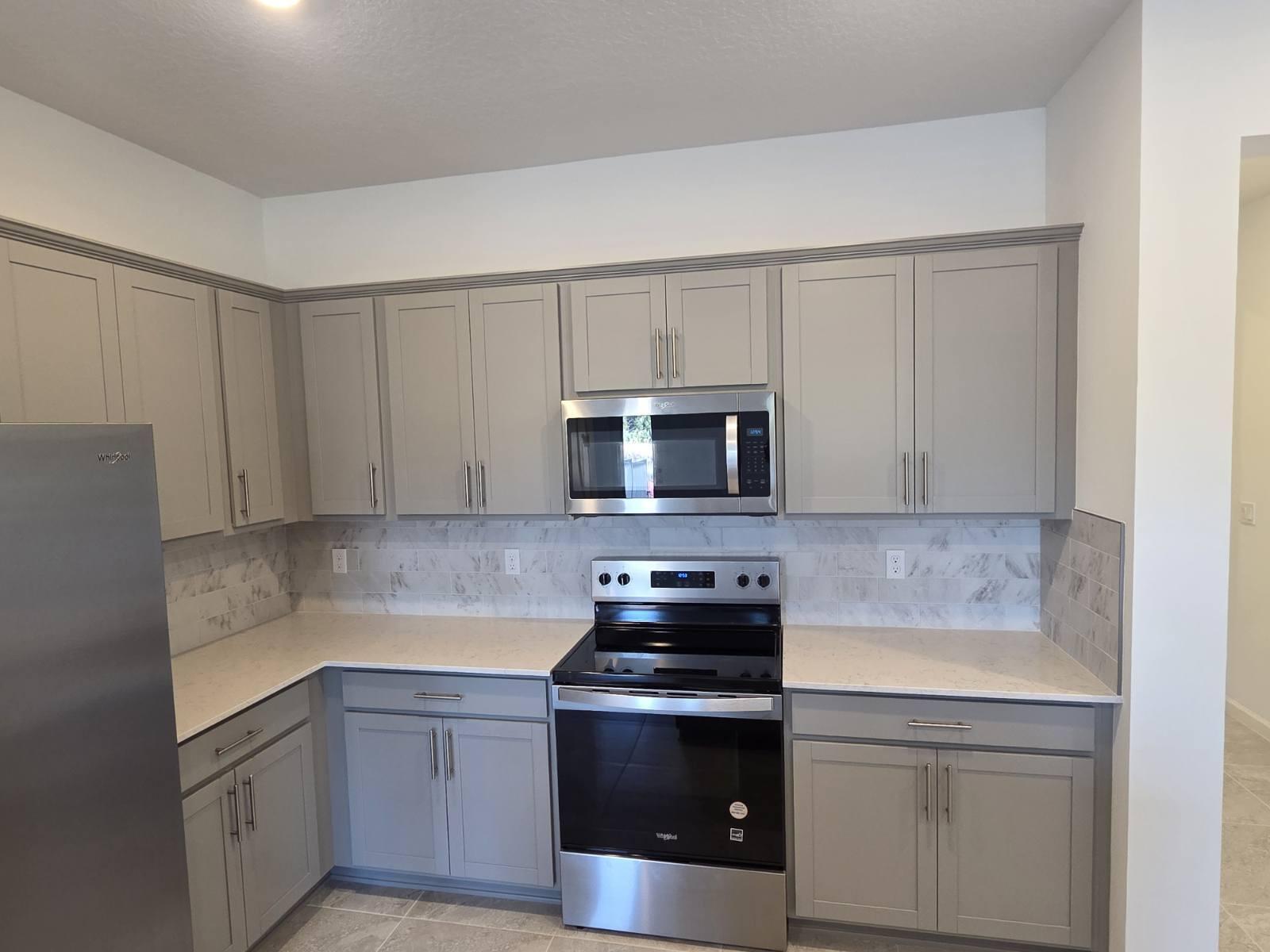 95 RIVERSIDE PUD PHASE IV (CAMELLIA) - Residential Lease