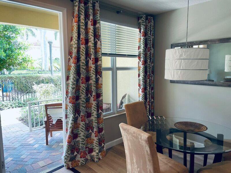 BLUE LAKE TOWNHOMES - Residential Lease