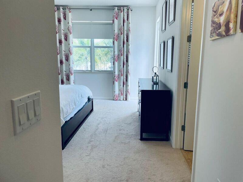 BLUE LAKE TOWNHOMES - Residential Lease