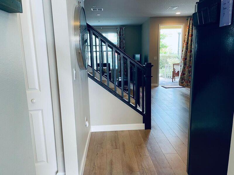 BLUE LAKE TOWNHOMES - Residential Lease