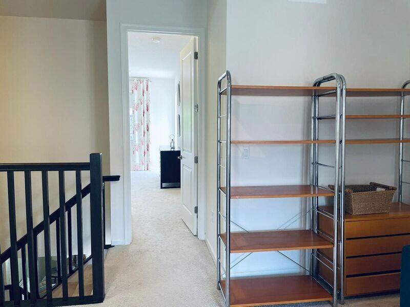 BLUE LAKE TOWNHOMES - Residential Lease