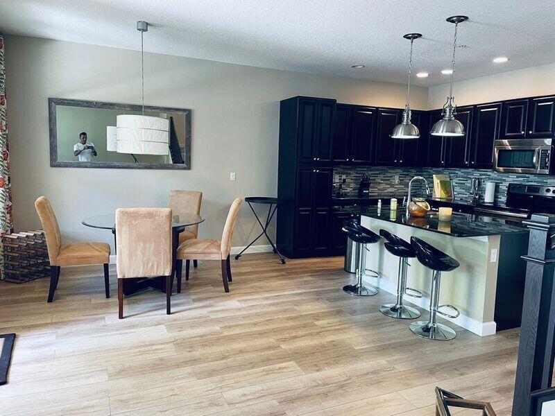 BLUE LAKE TOWNHOMES - Residential Lease