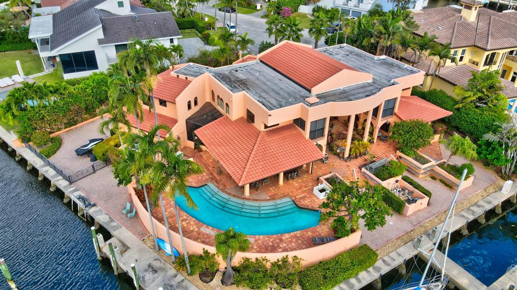 Tropic Isle - Residential