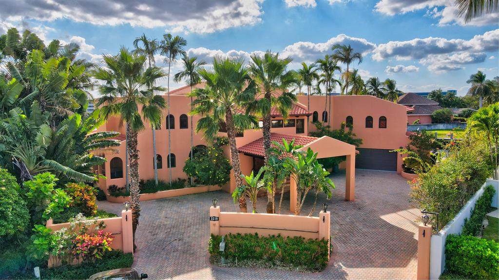 Tropic Isle - Residential