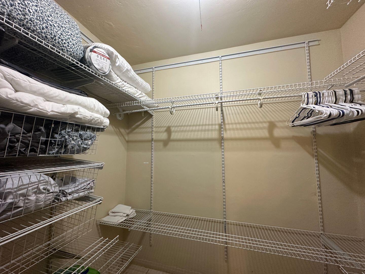 OAKLAND PARK SECOND ADD - Residential Lease