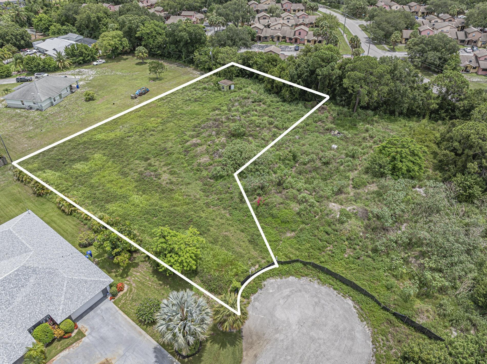 4140 48th St, Vero Beach, FL, 32967/$110,000 2 4140 48th St
