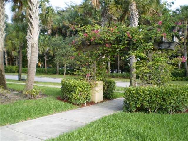 Foxford Trails 174-162 B - Residential Lease