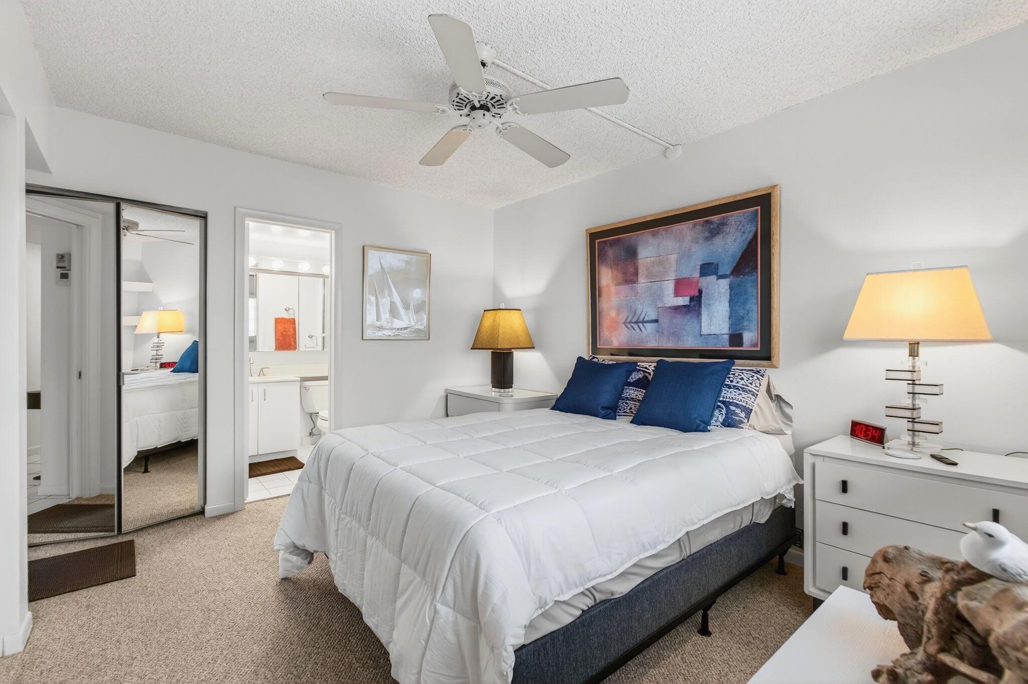 PENTHOUSE HIGHLANDS CONDO - Residential