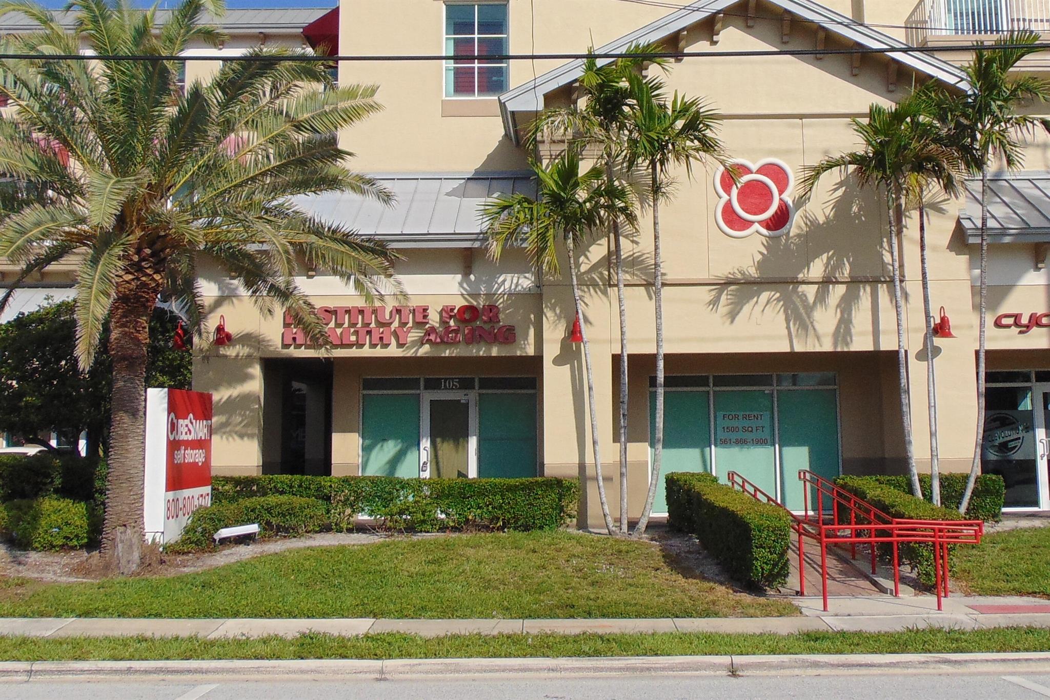2512 N Federal Hwy Highway 105
