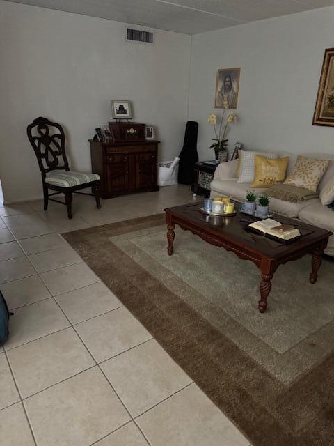 3000 Springdale Boulevard V204, Palm Springs, FL, 33461/$130,000 1 3000 Springdale Boulevard V204