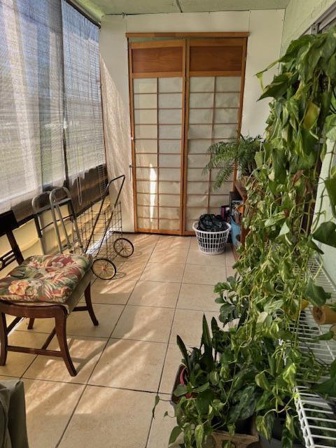 3000 Springdale Boulevard V204, Palm Springs, FL, 33461/$130,000 4 3000 Springdale Boulevard V204