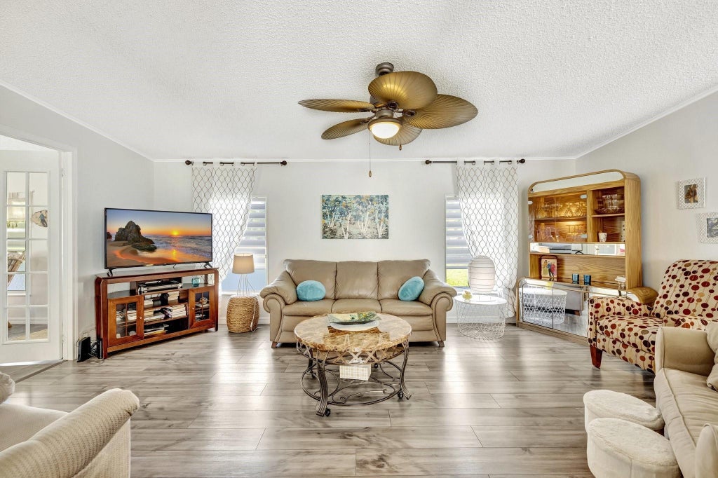 Photo of 6579 Spanish Lakes Boulevard, Fort Pierce, FL 34951 (MLS # F10488640)