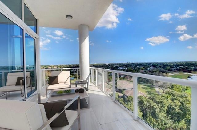 AKOYA BOCA WEST - Residential